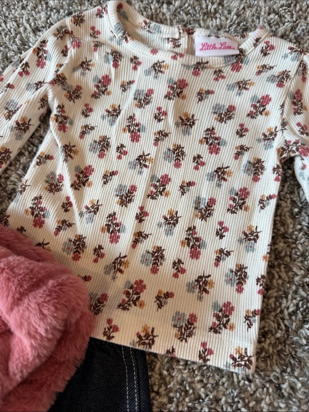 Little Lass Pink Faux Fur Vest, Floral Top & Dark Blue Jeggings Set - Picture 3 of 4